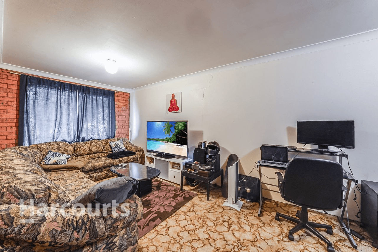 128 Waminda Avenue, Campbelltown, NSW 2560