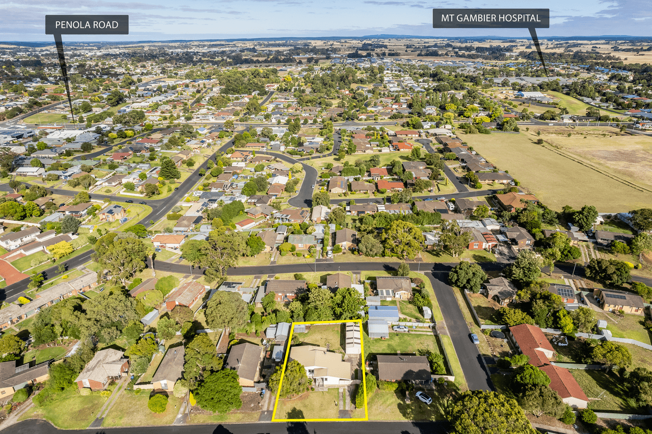 4 Maroonga Crescent, MOUNT GAMBIER, SA 5290