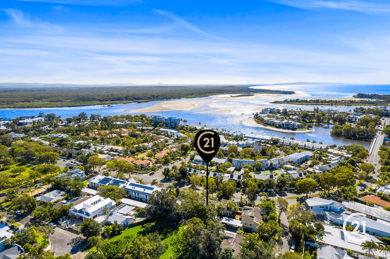 11/2 Dolphin Crescent, Noosaville, QLD 4566