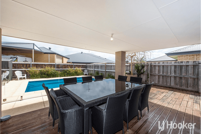 44 Carissa Turn, HALLS HEAD, WA 6210