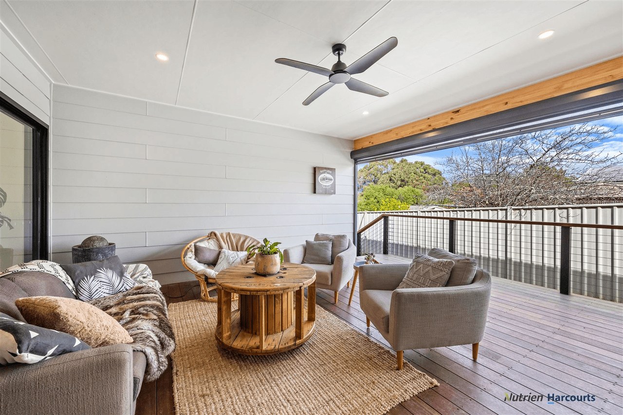 9 High Street, Eildon, VIC 3713