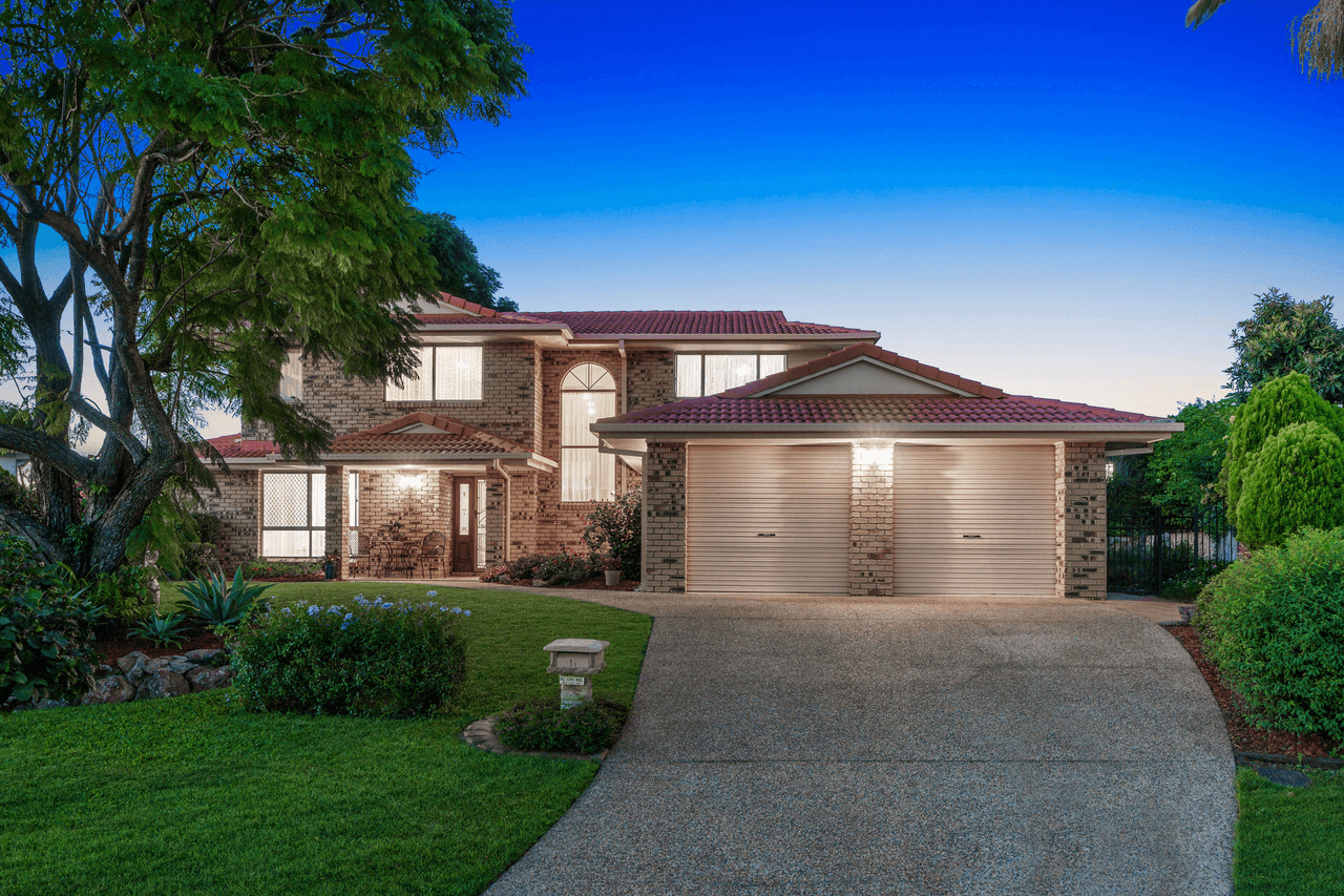 11 Irvine Place, Wynnum West, QLD 4178