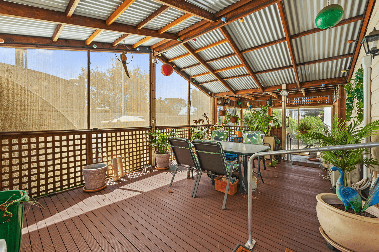 33-35 Landscape Drive, VENUS BAY, VIC 3956