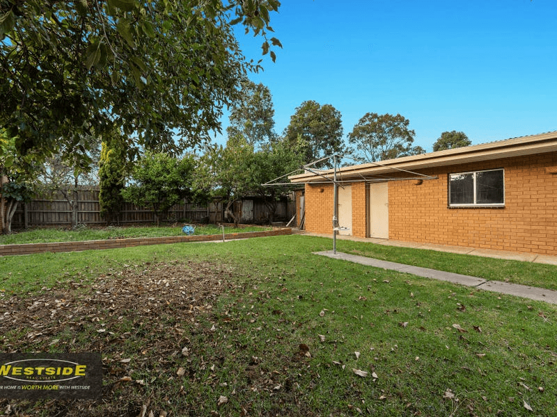 8 Andrea Street, ST ALBANS, VIC 3021