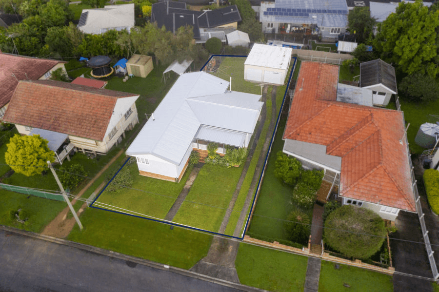 24  Queensthorpe St, TARRAGINDI, QLD 4121