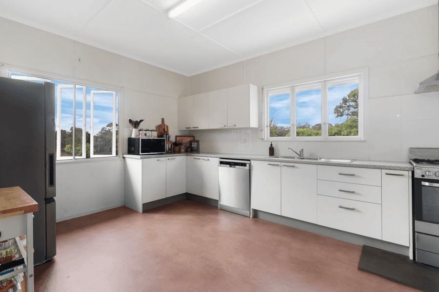 24  Queensthorpe St, TARRAGINDI, QLD 4121