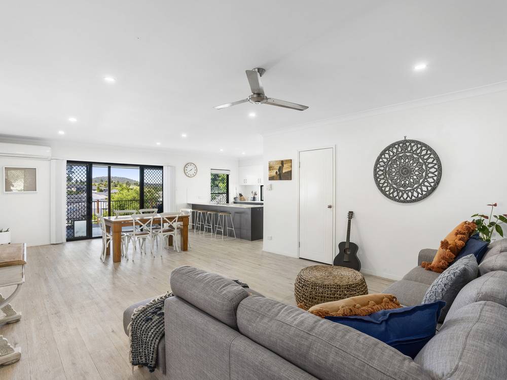 11 Grevillea Crescent, MAUDSLAND, QLD 4210