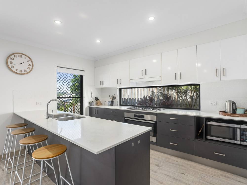 11 Grevillea Crescent, MAUDSLAND, QLD 4210