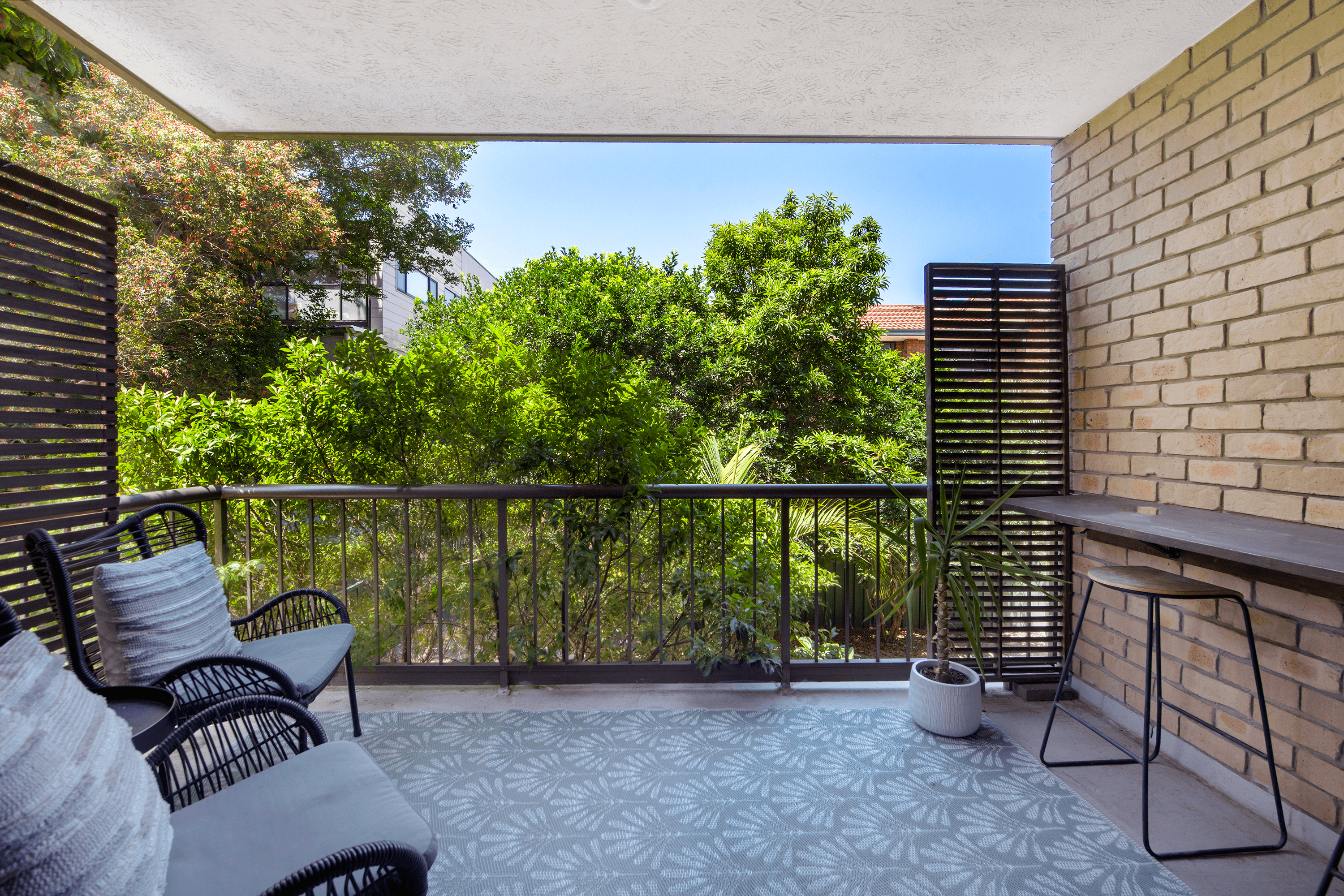 9/33 Whiting Street, LABRADOR, QLD 4215