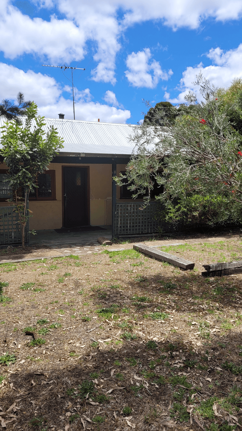 6 St George St, BAKERS HILL, WA 6562