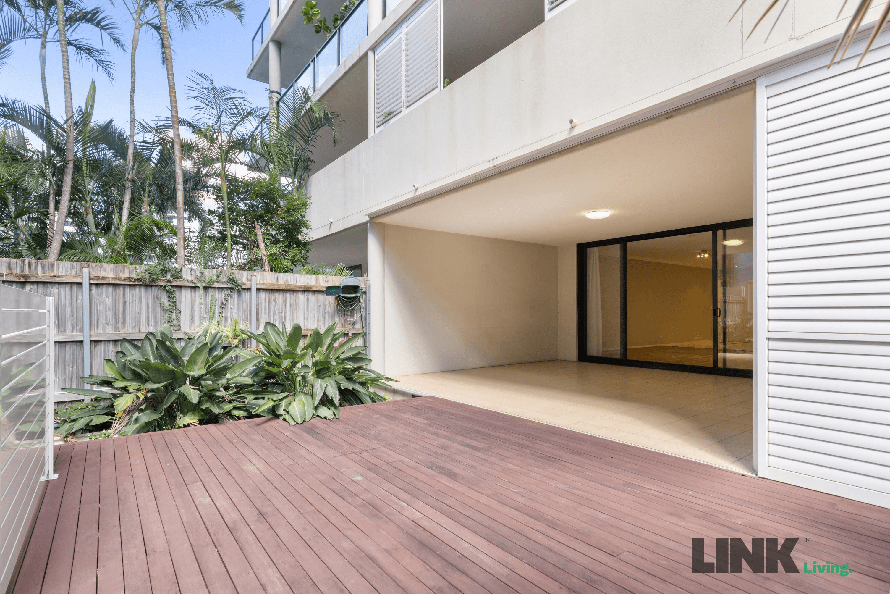 4/6 Edmondstone Street, SOUTH BRISBANE, QLD 4101