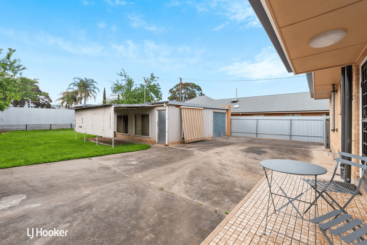 8 Deans Road, CAMPBELLTOWN, SA 5074