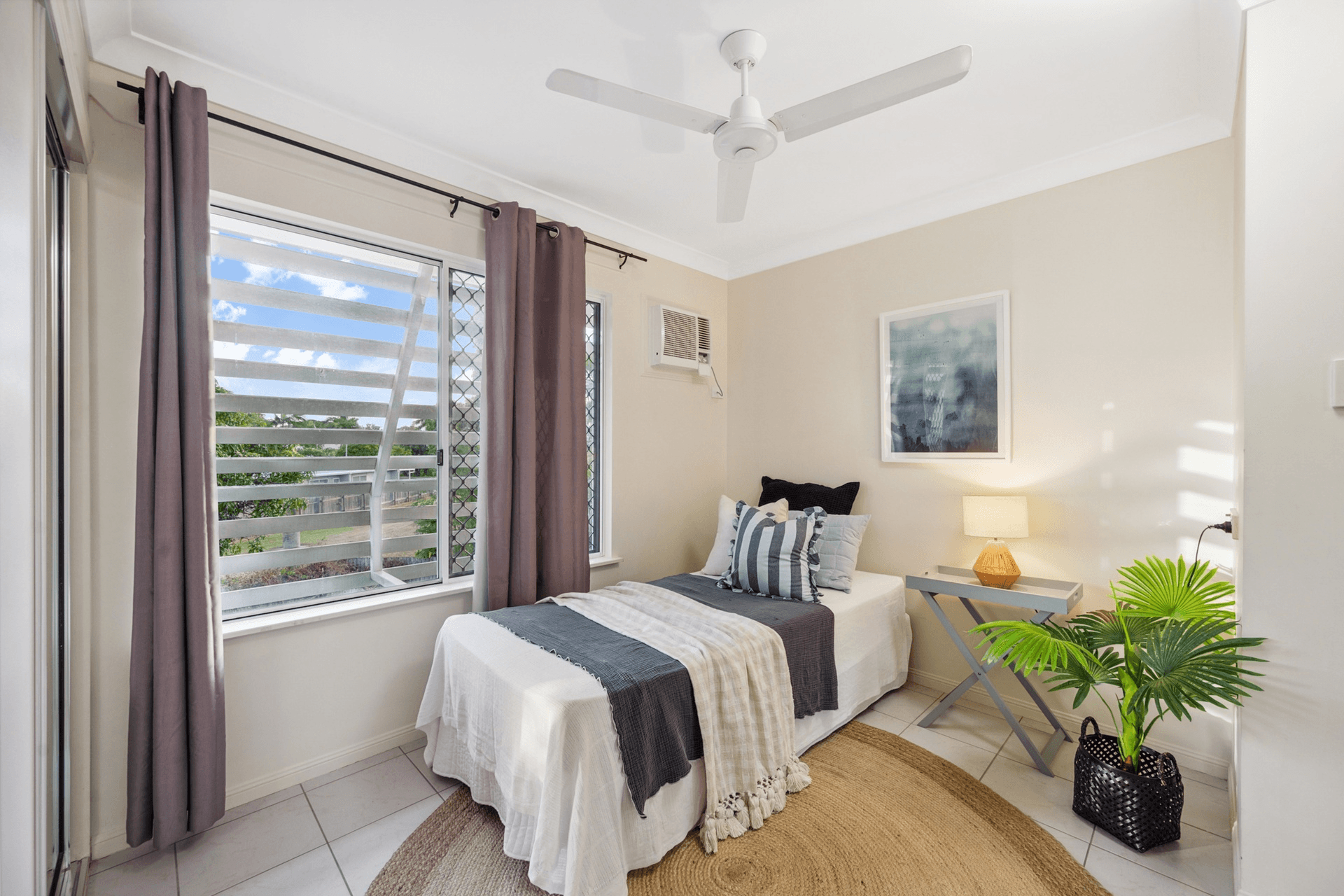 Unit 5/26 Derby St, Pimlico, QLD 4812