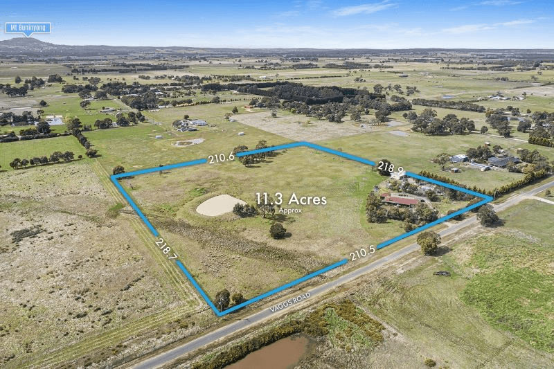 125 Vaggs Road, Ross Creek, VIC 3351