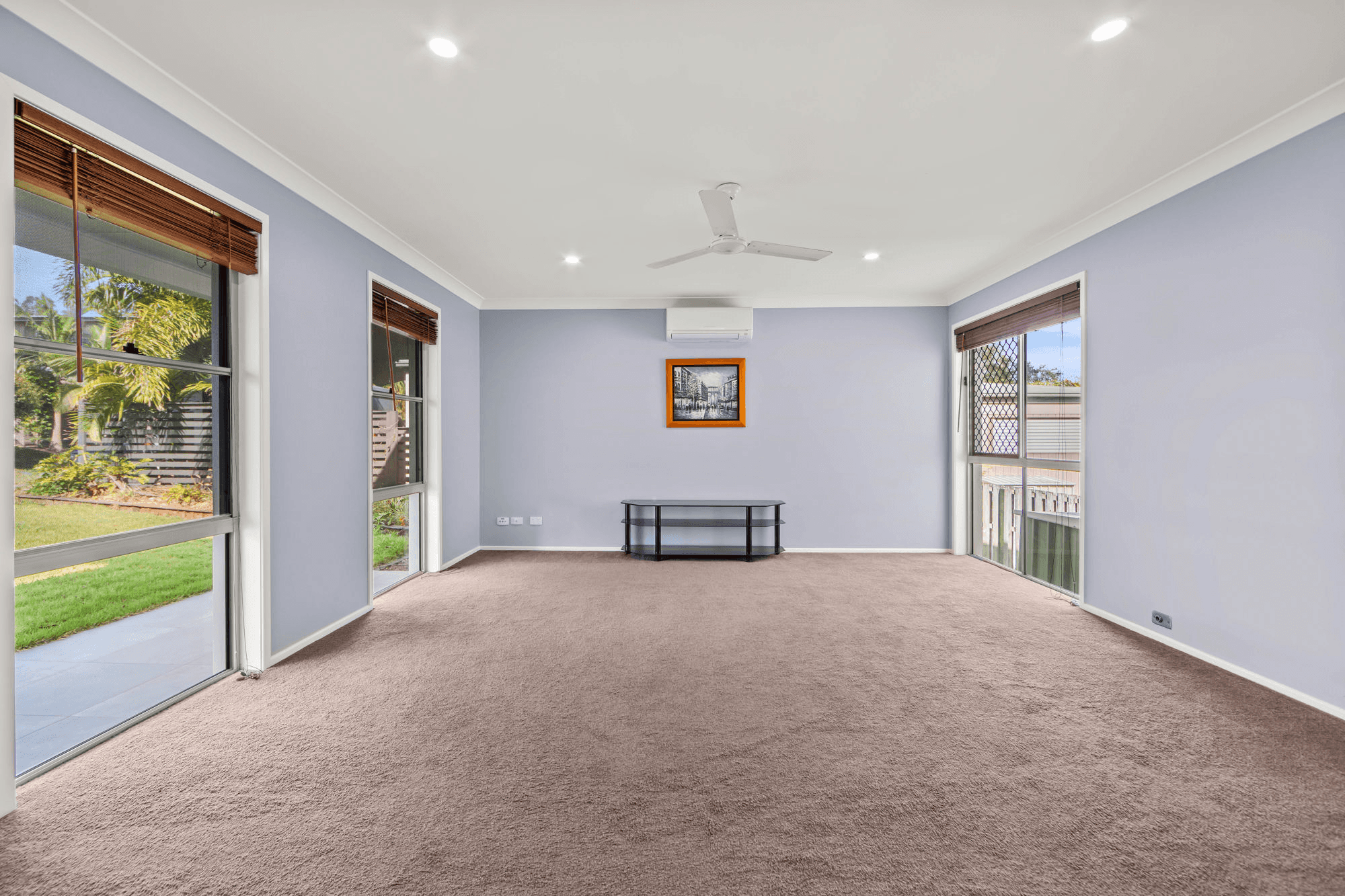 5 Calypso Court, OXENFORD, QLD 4210