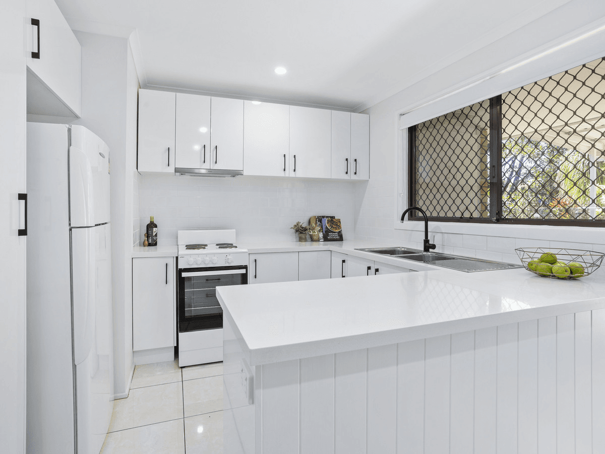 3/170 Bardon Avenue, Burleigh Waters, QLD 4220
