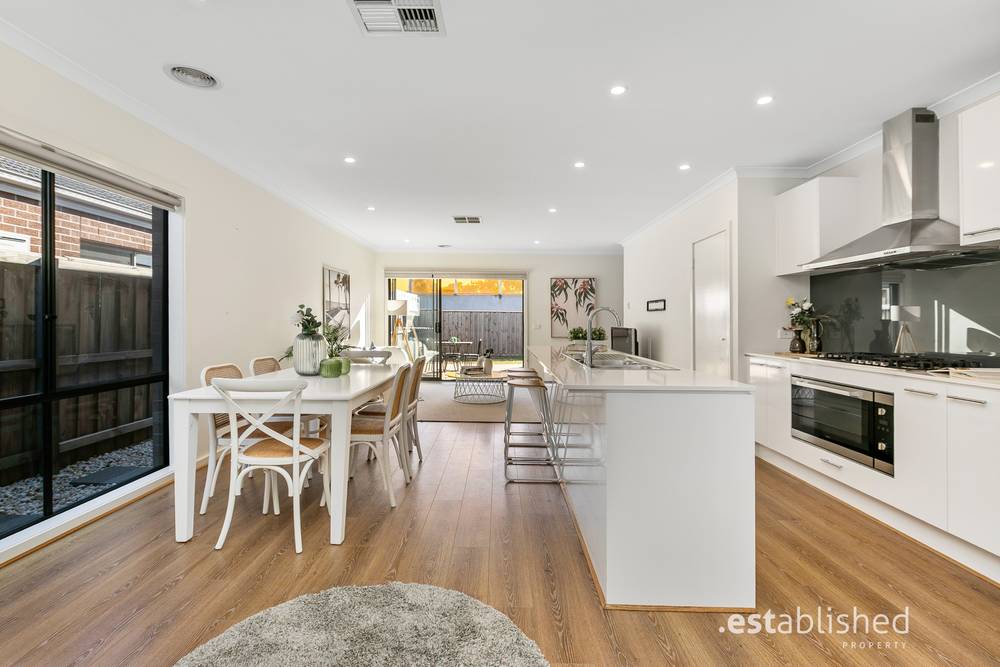43 Jean Street, POINT COOK, VIC 3030