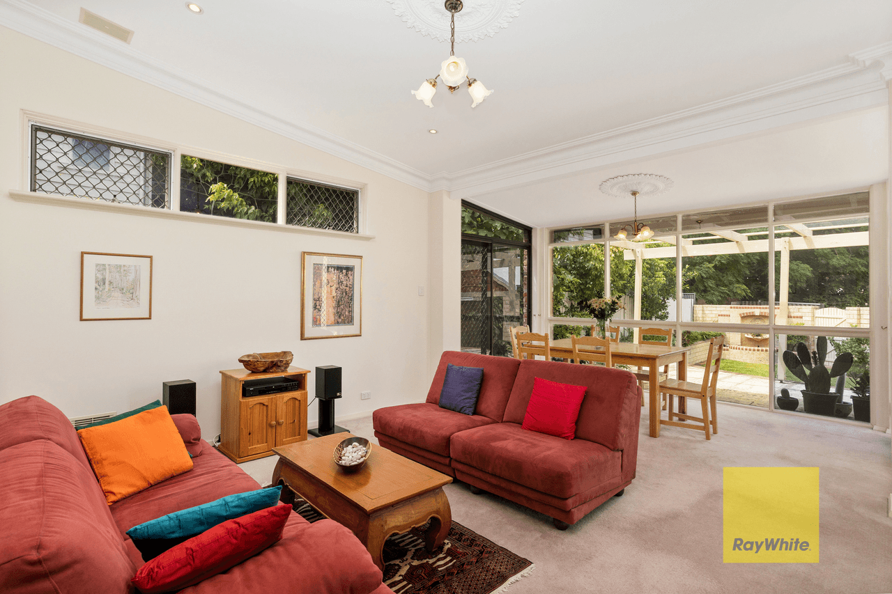 24 Stuart Street, MOSMAN PARK, WA 6012