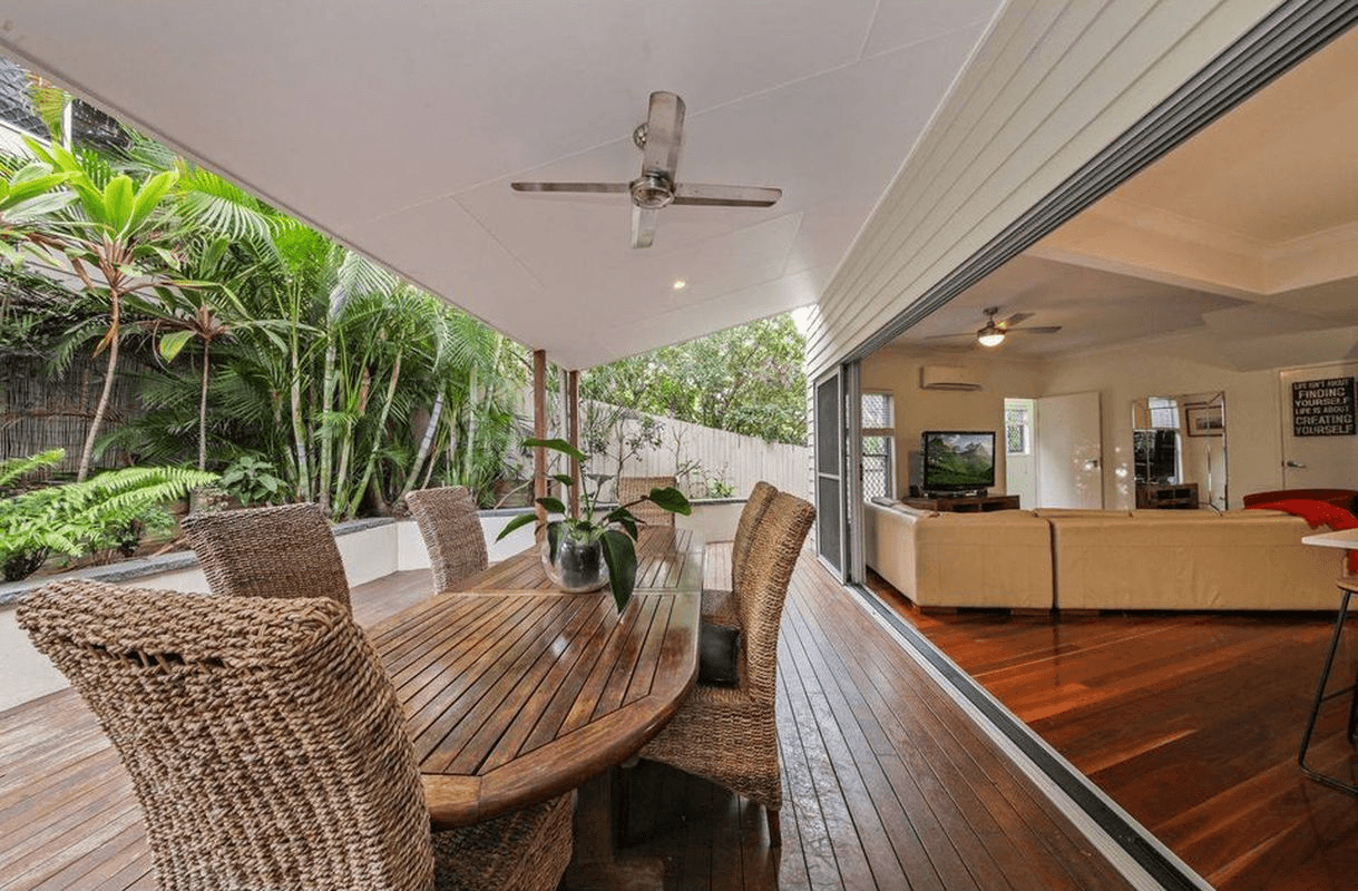 18A Young Street, MILTON, QLD 4064