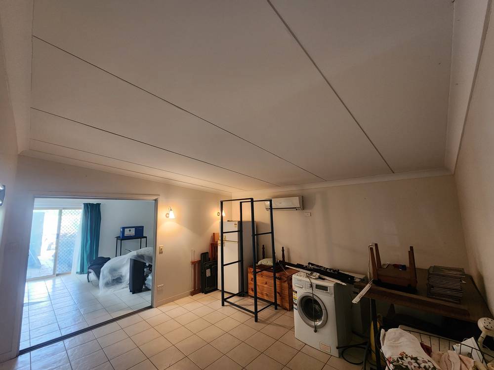 17 Gillespie St, Moura, QLD 4718
