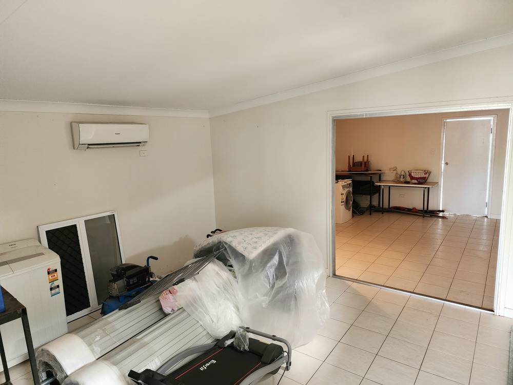 17 Gillespie St, Moura, QLD 4718