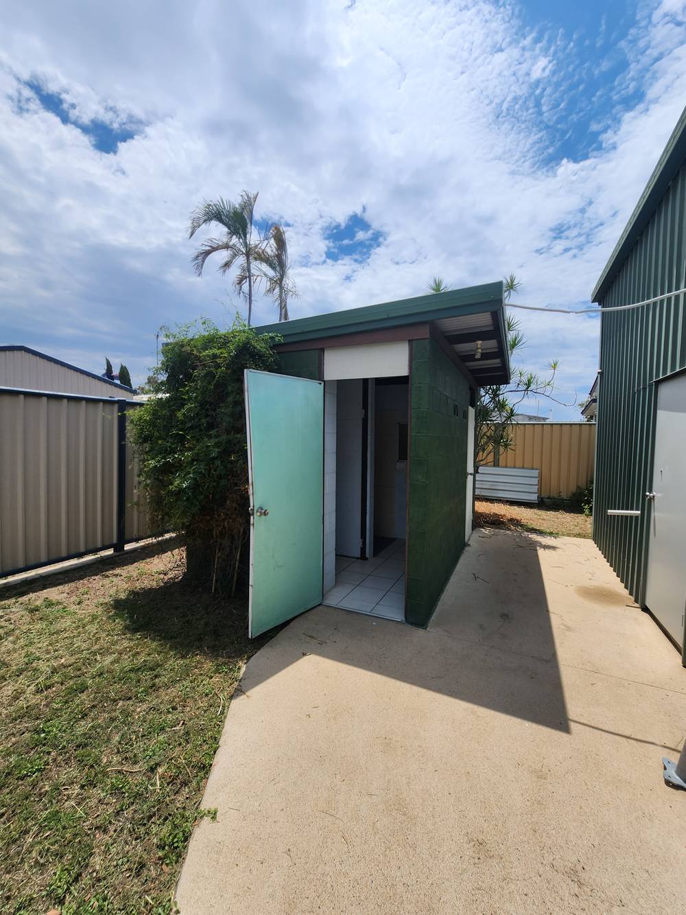 17 Gillespie St, Moura, QLD 4718