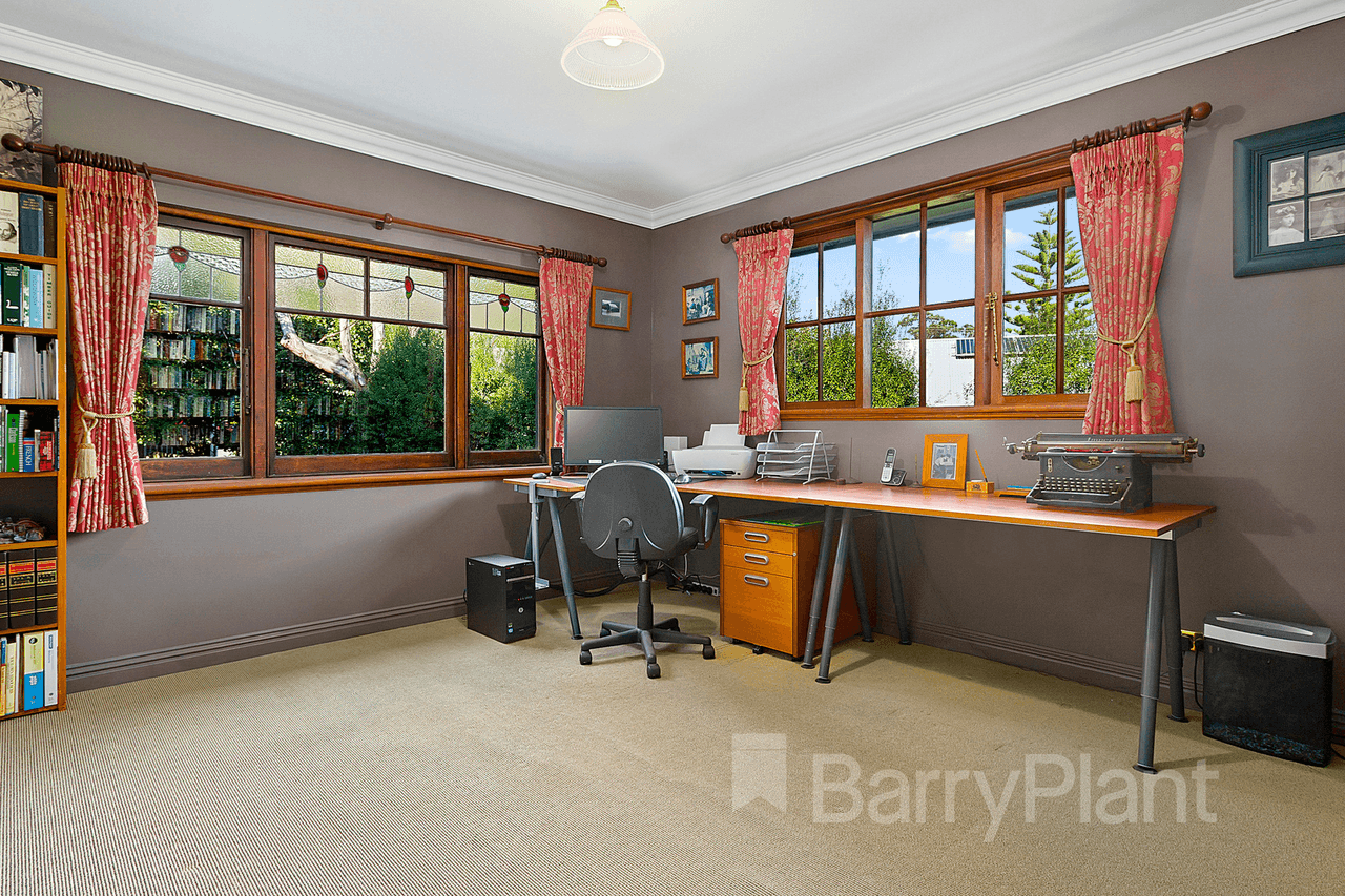 5 Little Opie Street, Ferntree Gully, VIC 3156