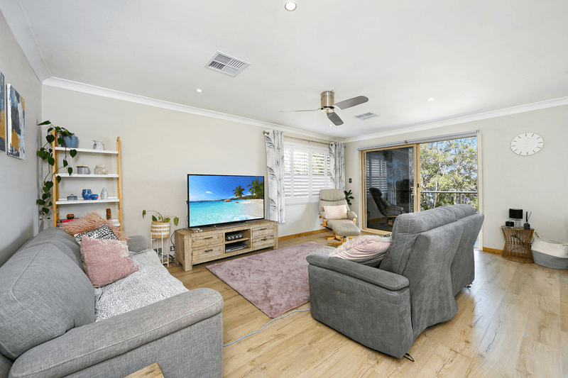 2/51 Laycock St, KILABEN BAY, NSW 2283