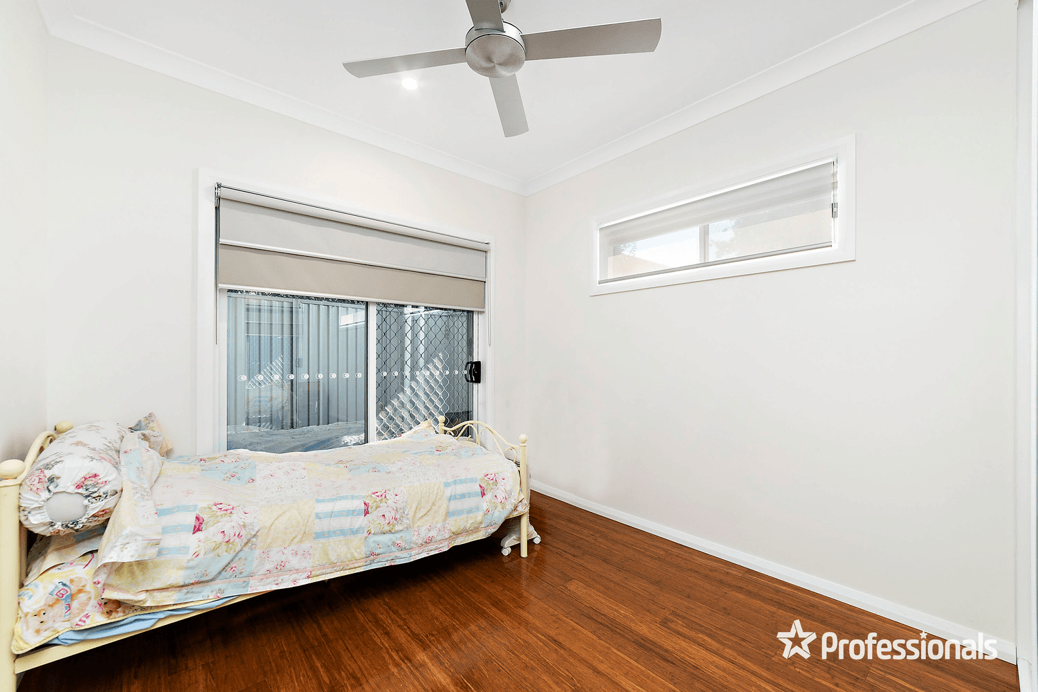 54 Eastern Avenue, Panania, NSW 2213