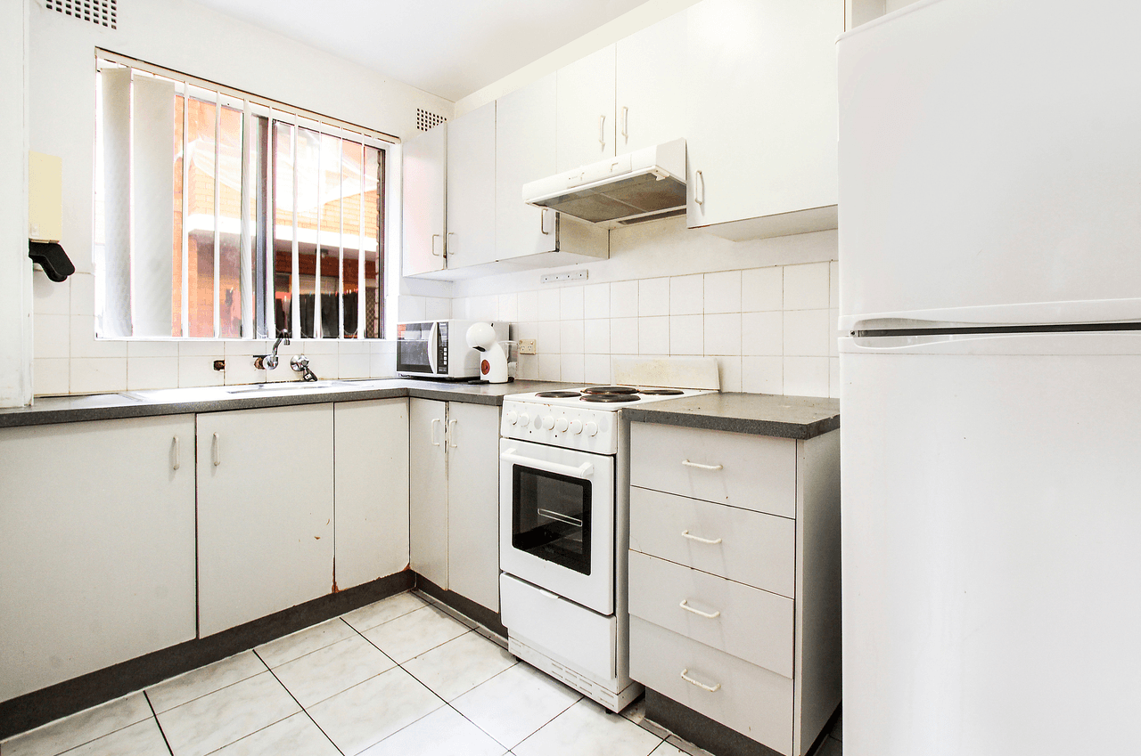 2/25 York Street, FAIRFIELD, NSW 2165