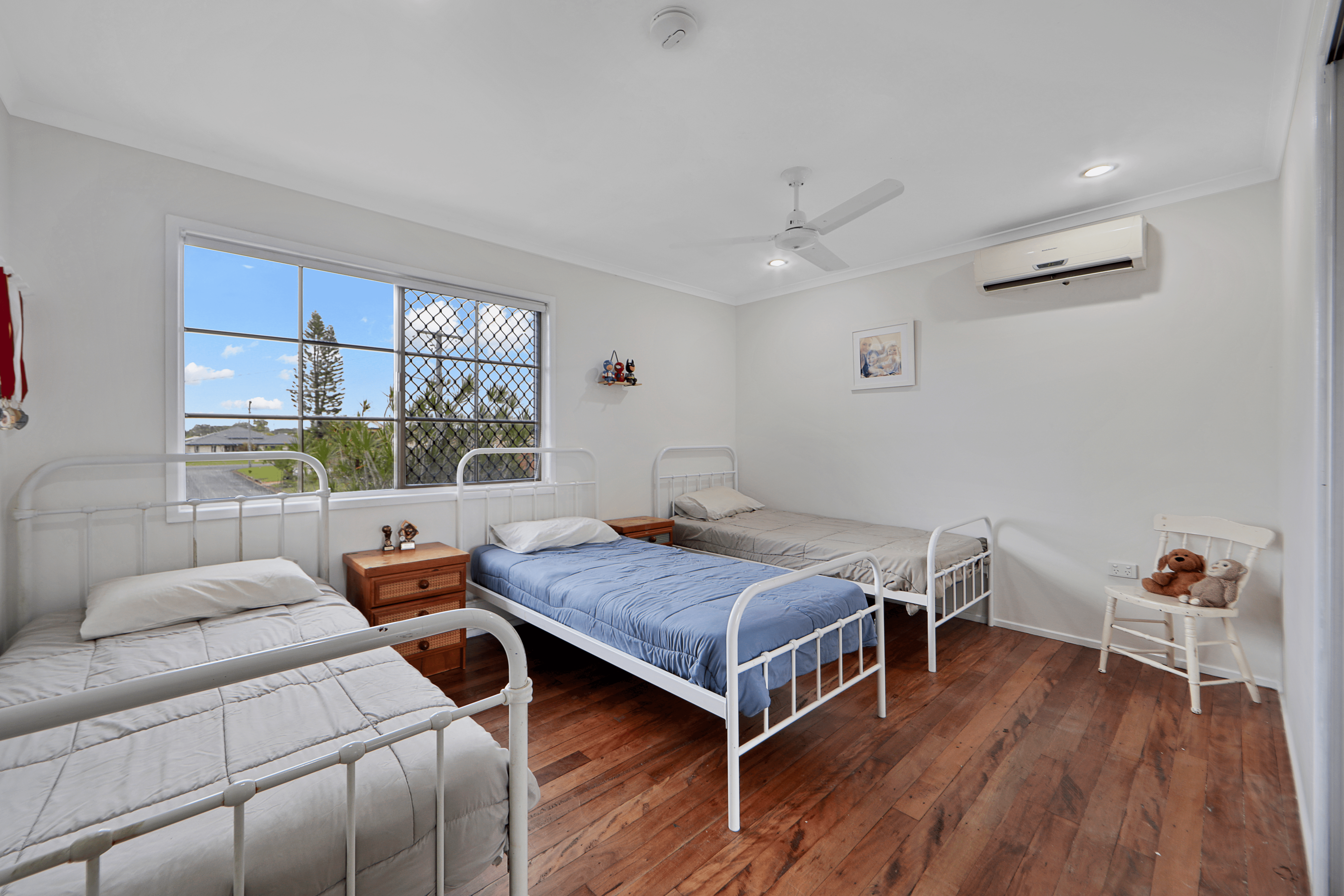 10 Gammie Court, AVENELL HEIGHTS, QLD 4670