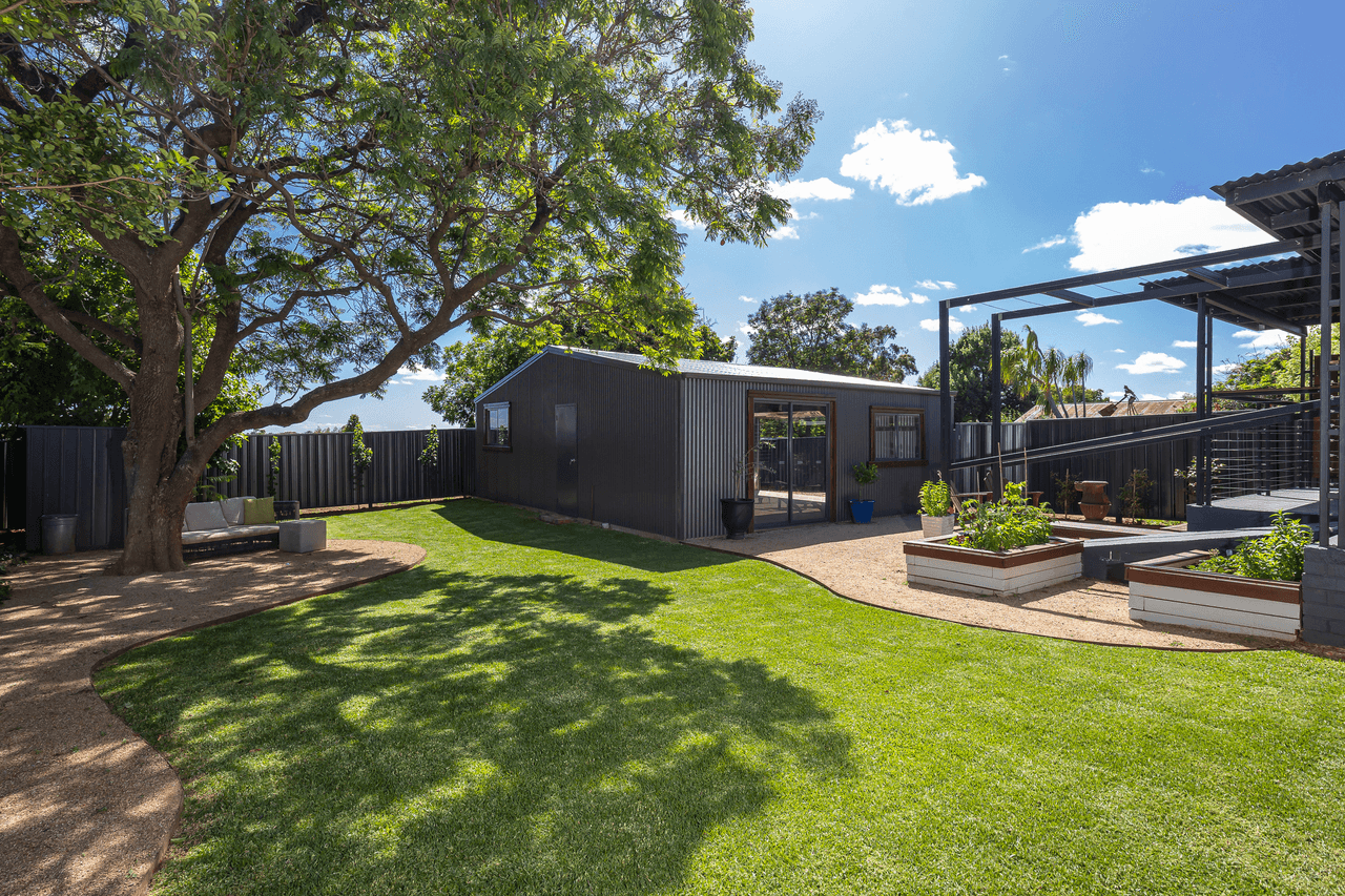 63 Deutcher Street, TEMORA, NSW 2666