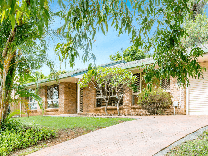 24 Sandpiper Crescent, BOAMBEE EAST, NSW 2452