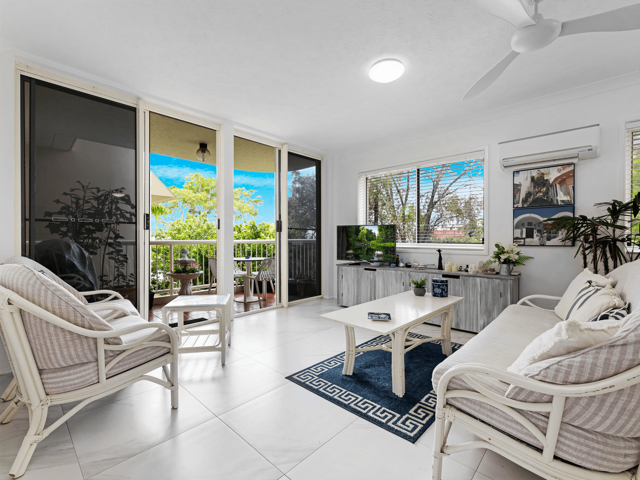 11/451 ESPLANADE, TORQUAY, QLD 4655