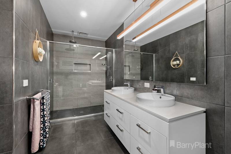 28 Fairwood Rise, Officer, VIC 3809