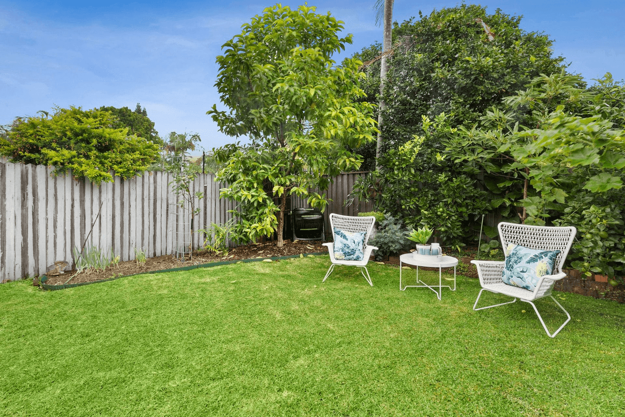 11 Larissa Road, Allambie Heights, NSW 2100