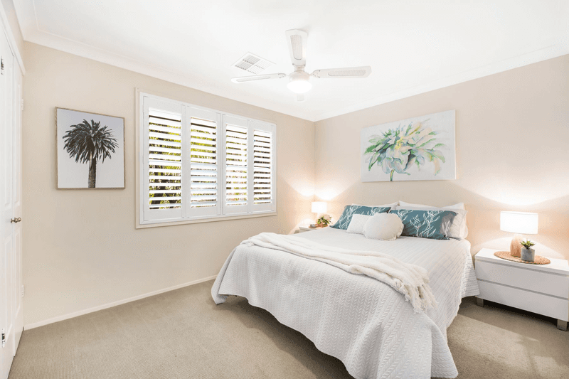 25 Hillside Drive, BERKELEY VALE, NSW 2261