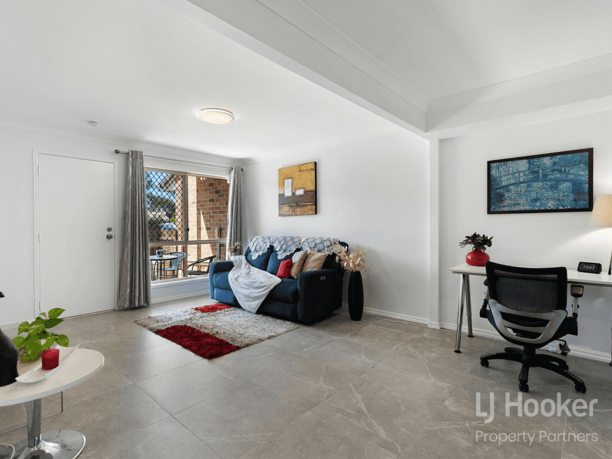 8/121 Golden Avenue, CALAMVALE, QLD 4116