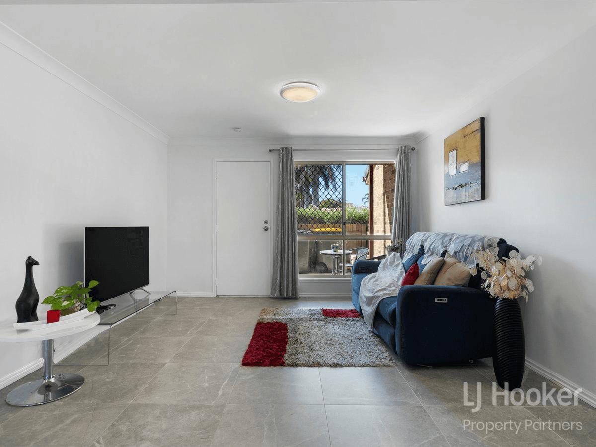 8/121 Golden Avenue, CALAMVALE, QLD 4116