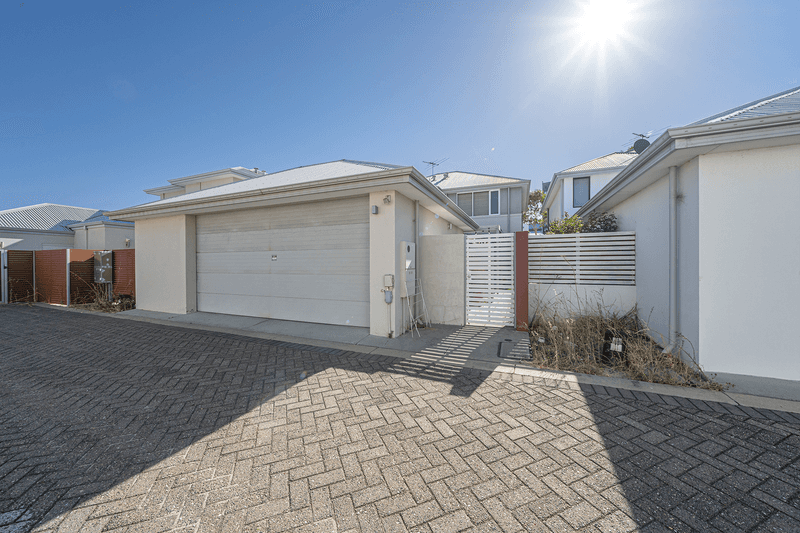 7 Pallinup Street, BURSWOOD, WA 6100