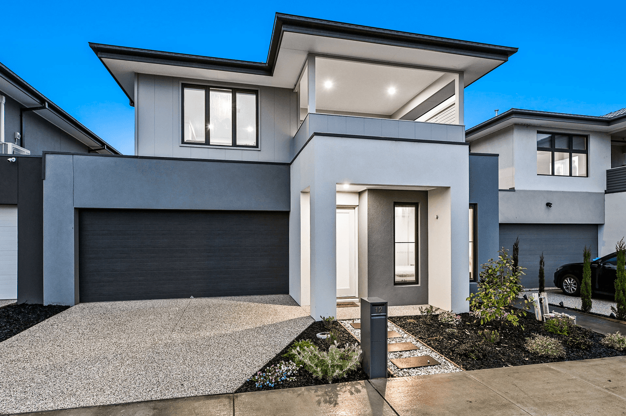 12 Fellowship Street, Clyde North, VIC 3978