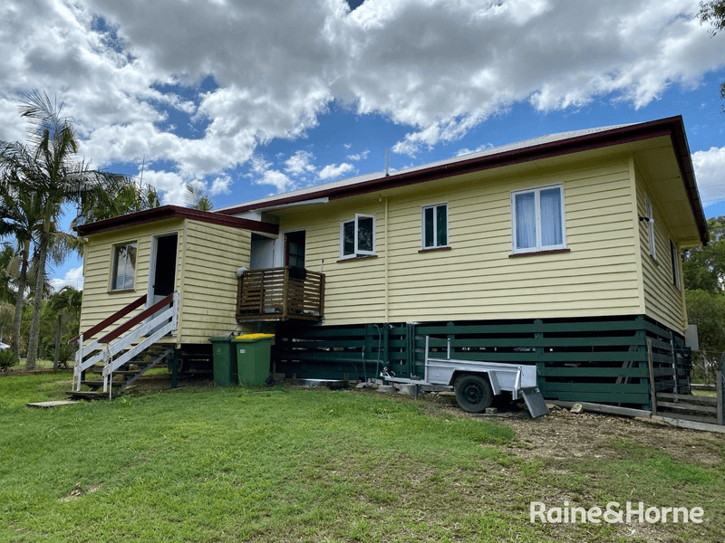 54 Bayside Road, COOLOOLA COVE, QLD 4580