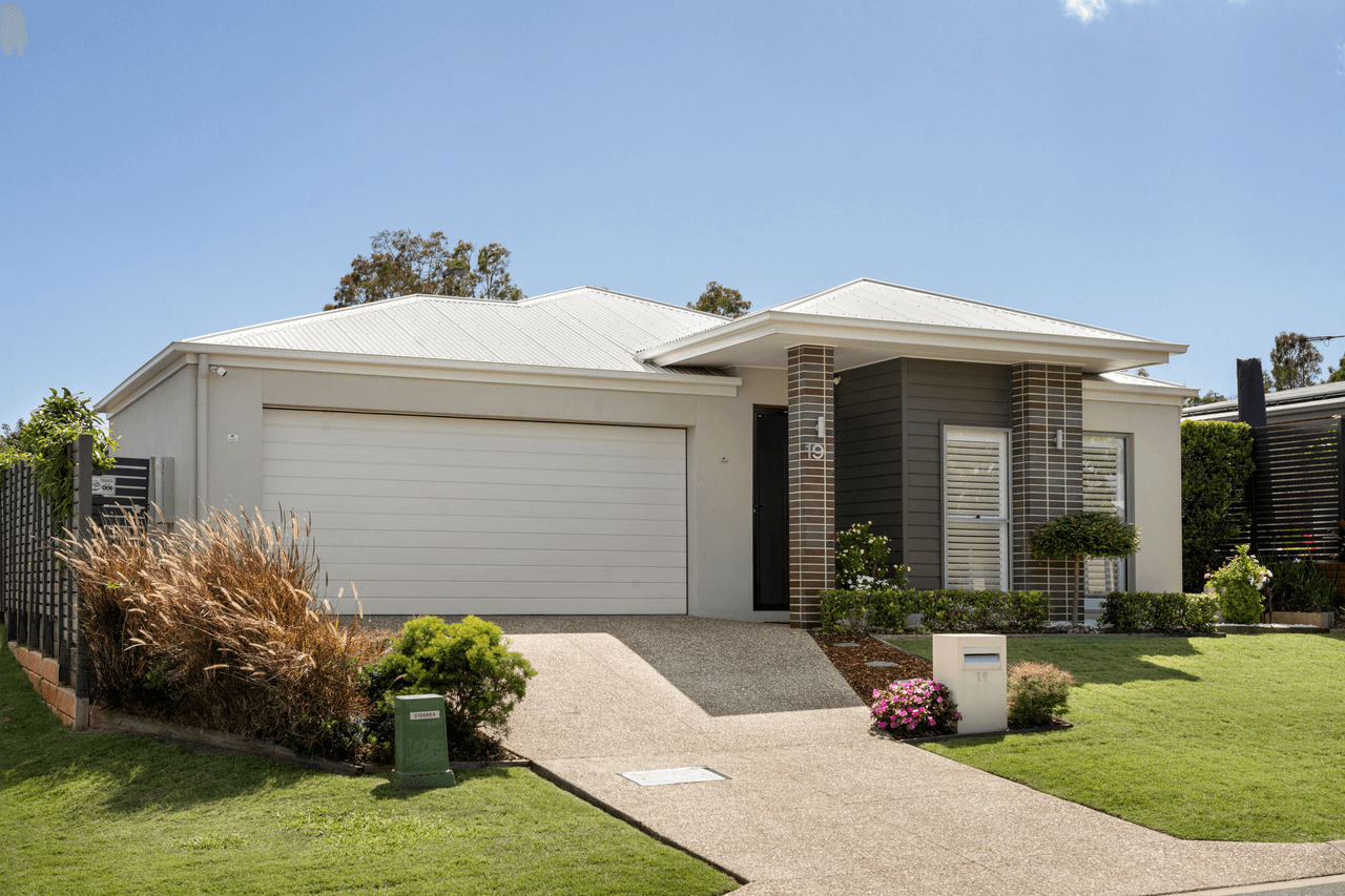 19 Meath Crescent, Nudgee, QLD 4014