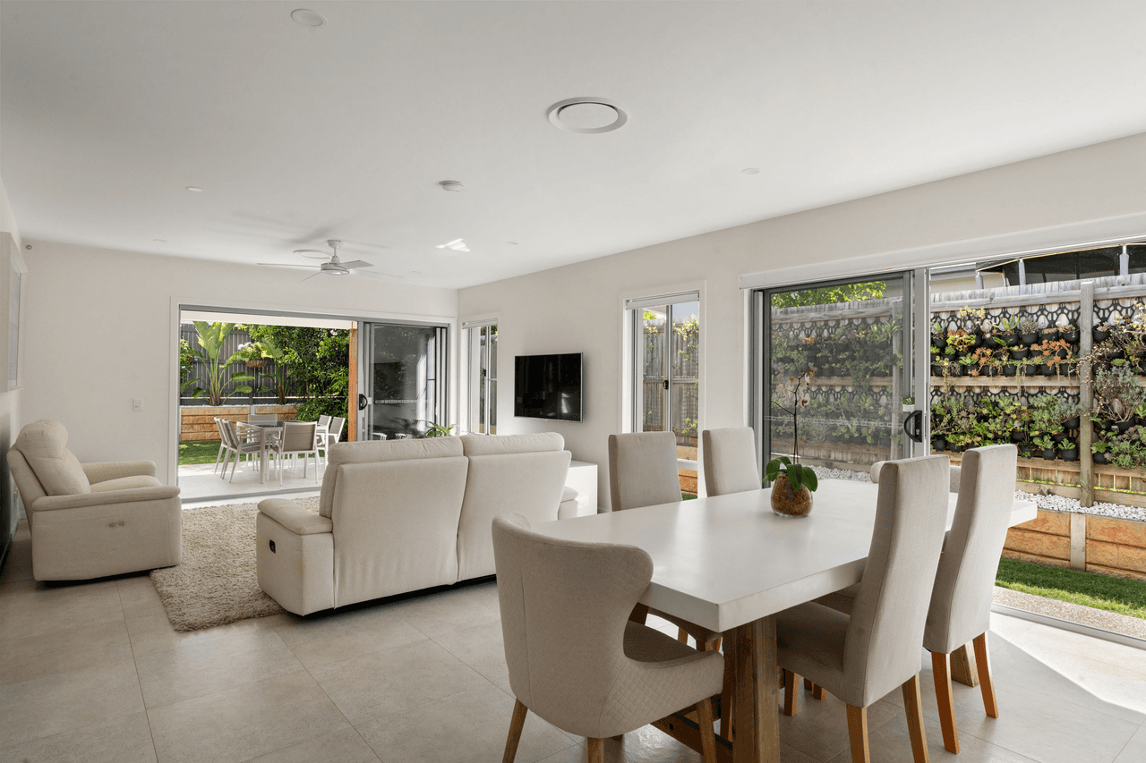 19 Meath Crescent, Nudgee, QLD 4014