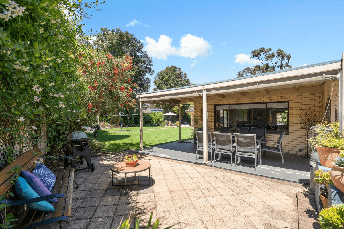 15 Serpentine Road, O'HALLORAN HILL, SA 5158