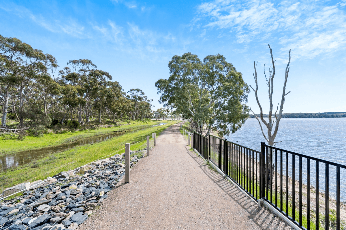 15 Serpentine Road, O'HALLORAN HILL, SA 5158