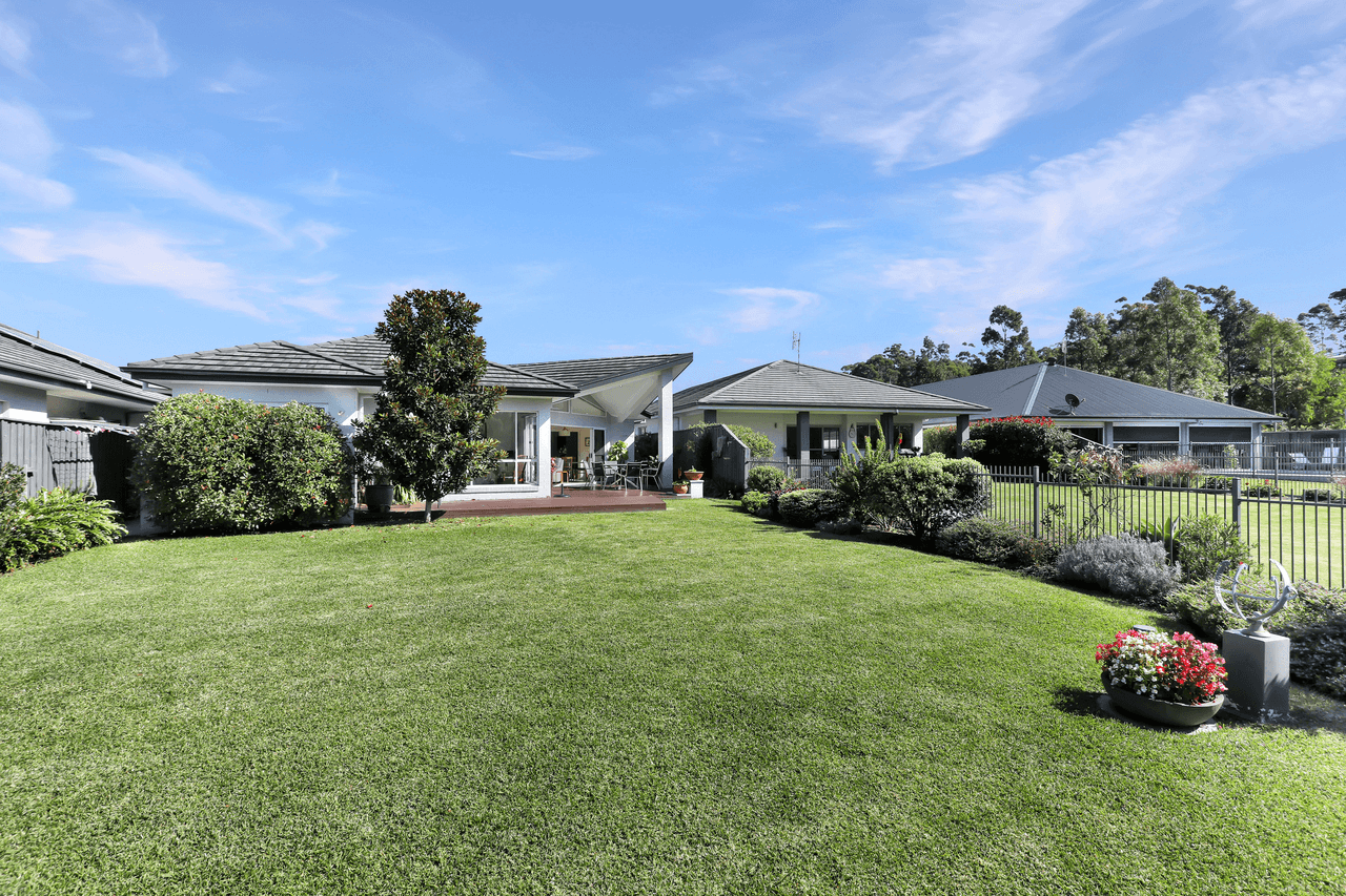 5 Medinah Point, MEDOWIE, NSW 2318