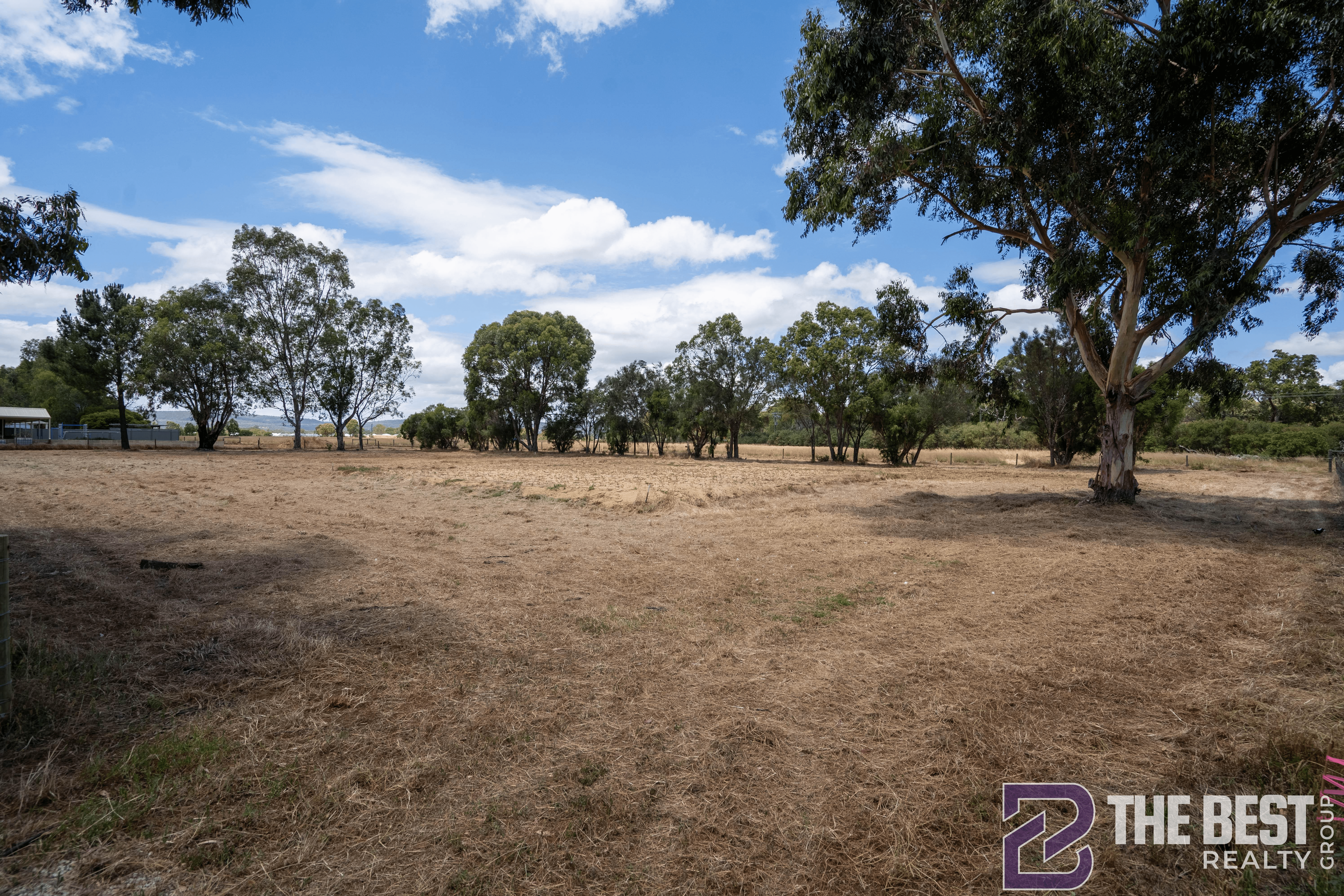 42 Gibson Top, OAKFORD, WA 6121