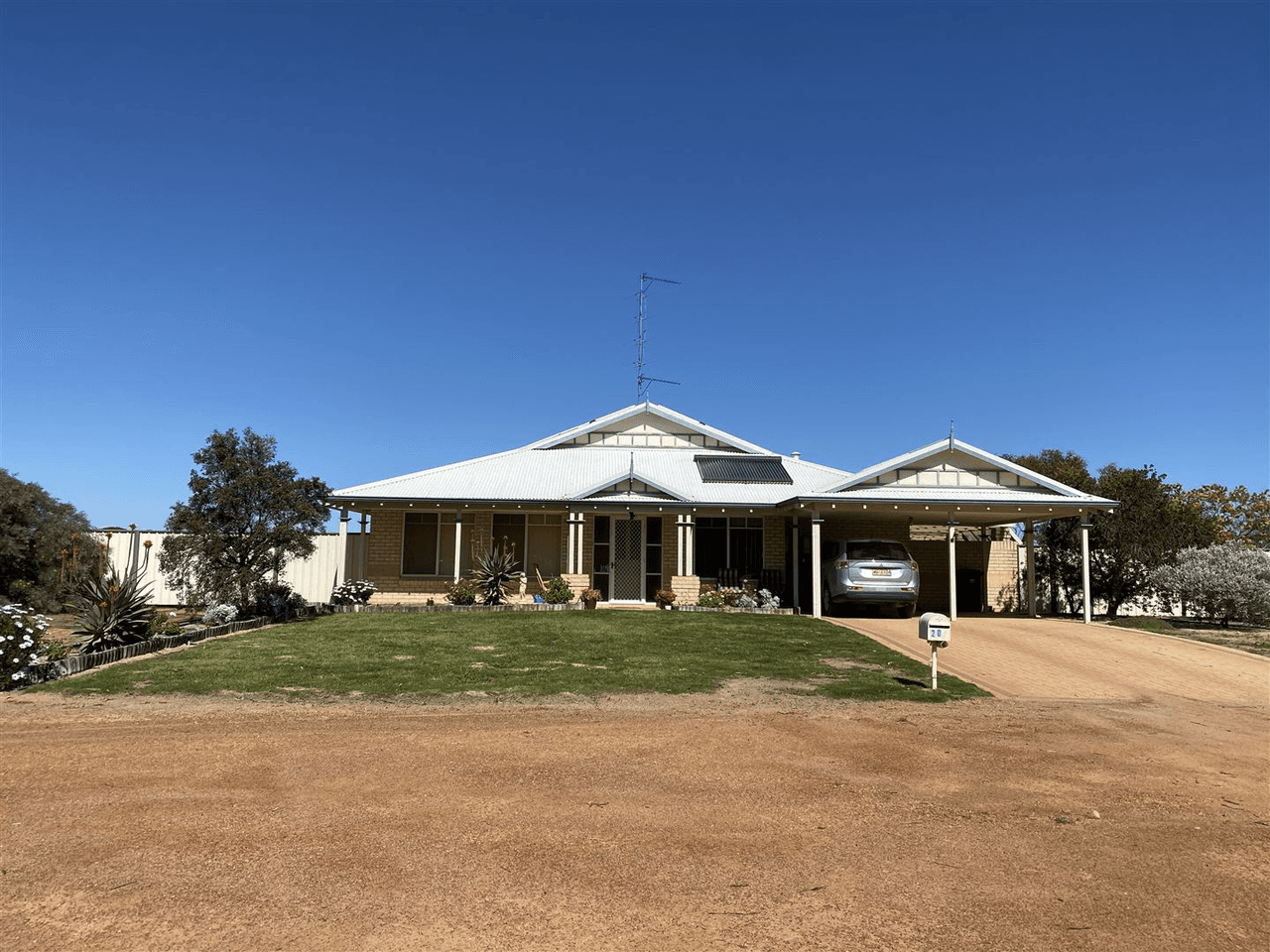 20 Hammond Street, Kellerberrin, WA 6410