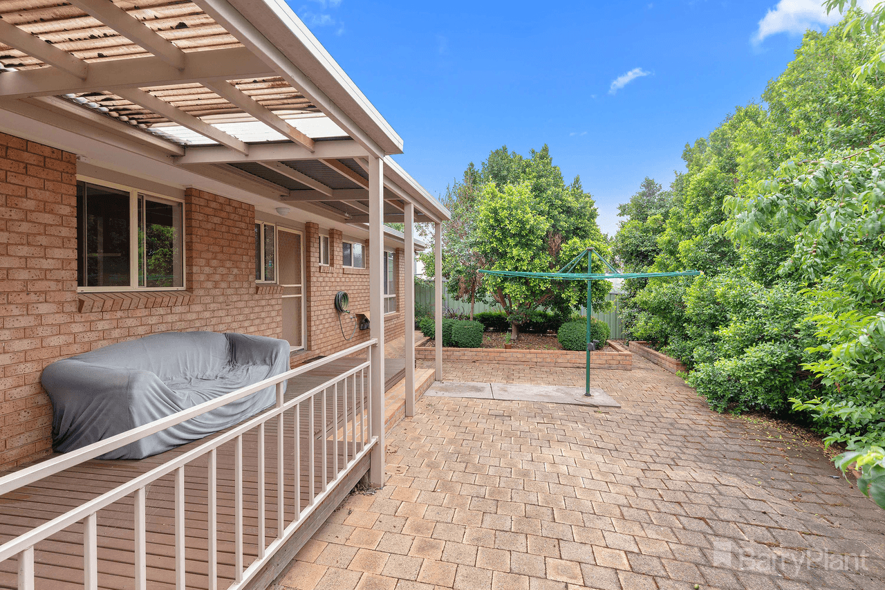 2/6 Davey Close, Flora Hill, VIC 3550